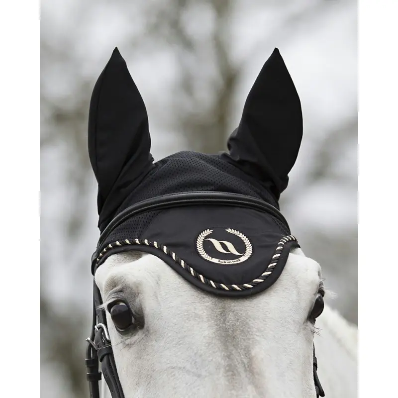 bonnet-chasse-mouches-back-on-track-a-oreilles (2).webp