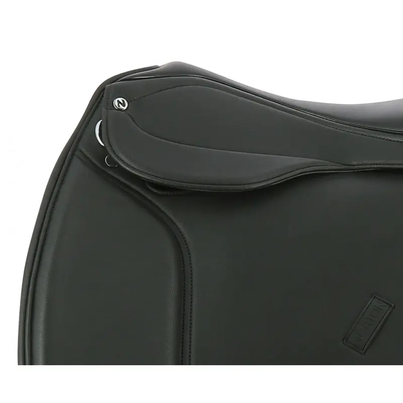 selle-de-dressage-norton-club-rexine-evol (3).webp